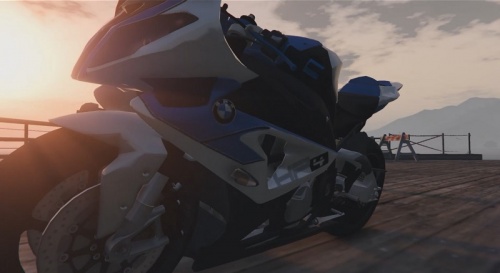 BMW HP4